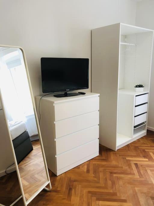 Fewo Kuferzeile Gmunden Seenaehe Bagian luar foto